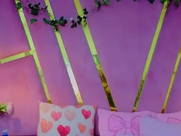 Stripchat Nude Webcam of EmmyCortez