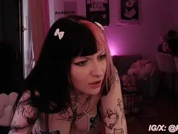 Stripchat Free Porn Cam of kittlunixx