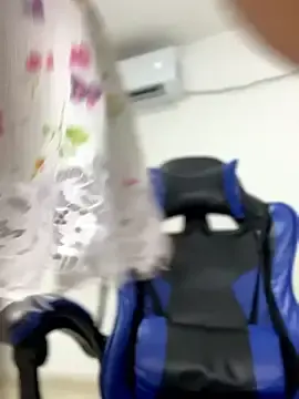 Stripchat Live Sex Cam of sashaoficial_