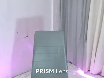 Stripchat Watch Live Sex Cams of DoriDelux20