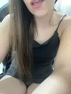 Stripchat Free Live Porn of Larissacasada23