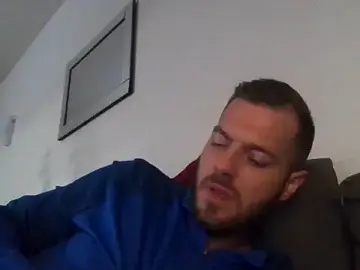 Stripchat Sex Chat of THE_CHEEKY_ALPHA