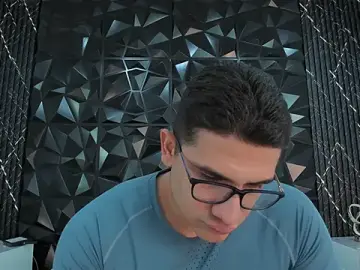 Stripchat Sex Cam of JeffDaltton