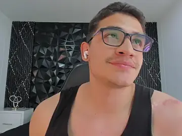 Stripchat Free Live Porn of JeffDaltton