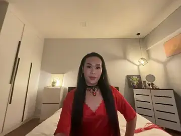 Stripchat Sex Cam of LadyAshley_Domina28