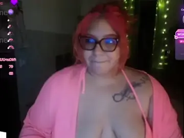 Stripchat Watch Live Sex Cams of MagicCurves