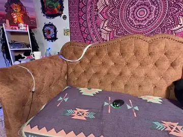 Stripchat Live Sex of MasterrKittyy