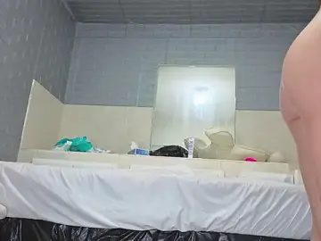 Stripchat Sex Cam of __marina__