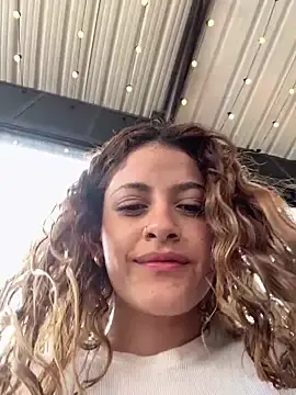 Stripchat Sex Cam of alana15