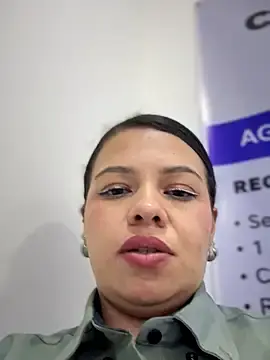 Stripchat Free Porn Cam of Ariana-07