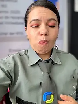 Stripchat Nude Webcam of Ariana-07