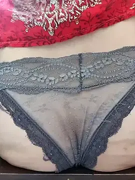 Stripchat Free Porn Cam of YennyeLa