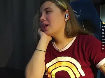 Stripchat Live Sex Cam of Sandra_SW_