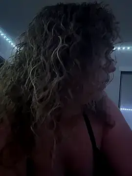 Stripchat Sex Cam of XoMisty