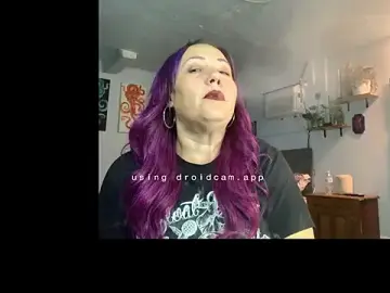 Stripchat Sex Cam of kristallic