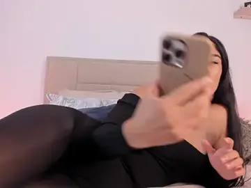 Stripchat Watch Live Sex Cams of Alexandra_ra