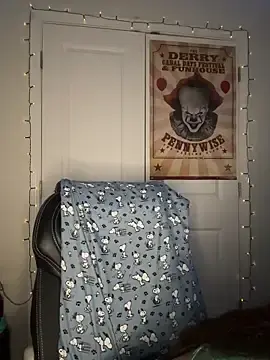 Stripchat Sex Cam of CharmingMaddie