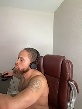 Stripchat Live Sex Cam of Fathero1time