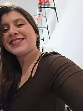 Stripchat Watch Live Sex Cams of GatitaXD27