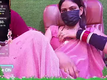 Stripchat Free Porn Cam of HOTTY-TINA