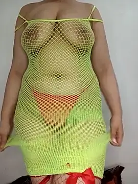 Stripchat Best Webcam of kamilia_sexyy