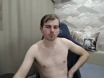 Stripchat Live Sex of SerzhKorol1