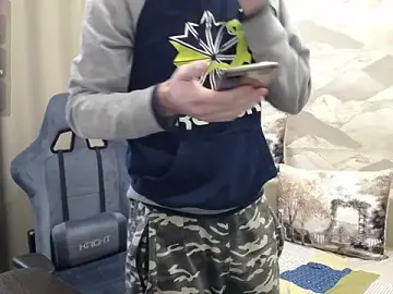 Stripchat Live Porn of SerzhKorol1