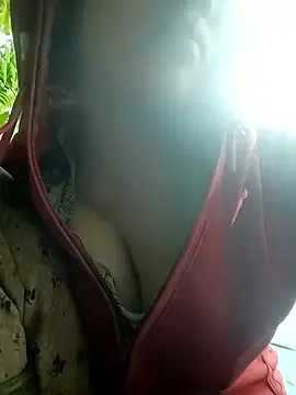 Stripchat Live Sex of bree-zz