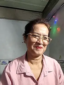 Stripchat Sex Cam of phnz