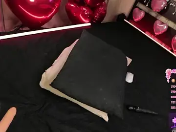 Stripchat Best live sex cam show of webpetite