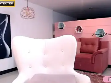 Stripchat Adult Webcams of MIAMORETZ