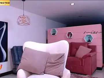 Stripchat Private Sex Chat of MIAMORETZ