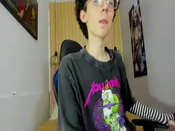 Stripchat Nude Webcam of Syriussz