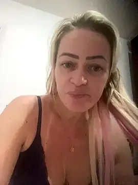 Stripchat Adult Webcam of Alerquinasc