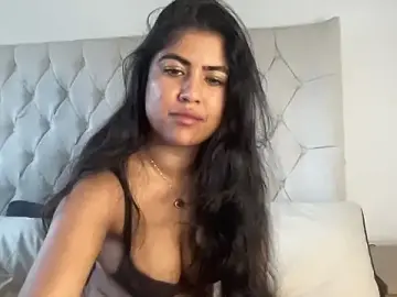 Stripchat Nude Webcam of Jasminefoxx_
