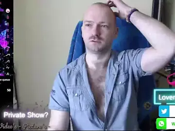 Stripchat Live Sex of RealManHaveHairy