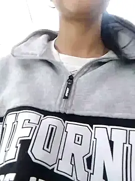 Stripchat Sex Cam of SofieLove_01