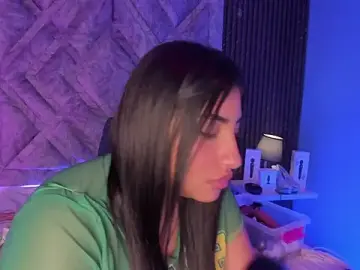 Stripchat Free Live Porn of CANDYGABYY