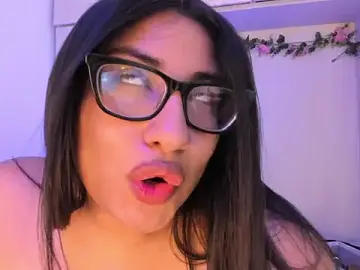 Stripchat Free Porn Cam of CANDYGABYY
