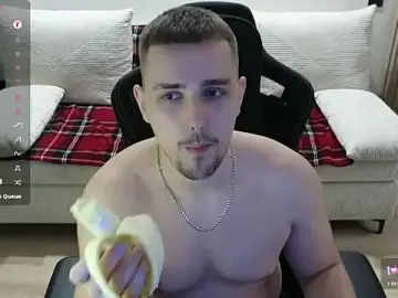 Stripchat Sex Cam of Larstar01