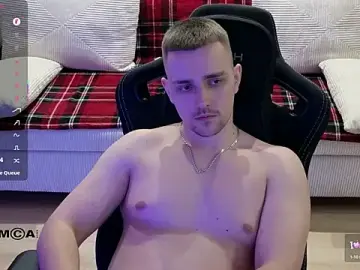 Stripchat Free Porn Cam of Larstar01