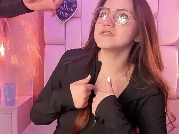 Stripchat Private Sex Chat of Daphne_And_Roger