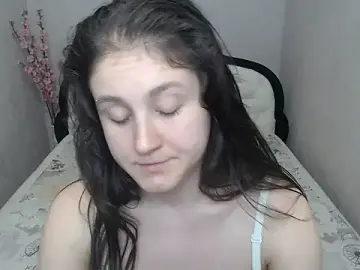 Stripchat Sex Cam of Holliy_Cooper