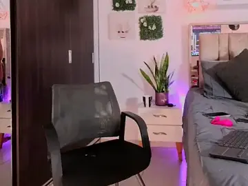 Stripchat Nude Webcam of Dulce_Morrys