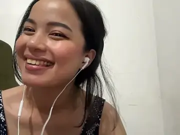 Stripchat Live Sex Cam of ChristenaShogren