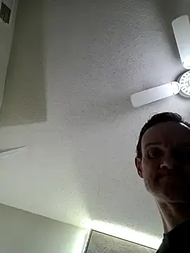 Stripchat Adult Video Chat of Drewpackn8