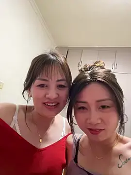 Stripchat Free Porn Cam of huihui_520
