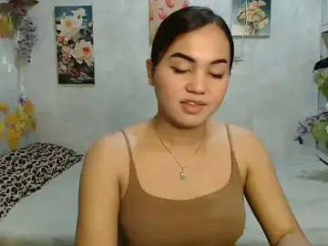 Stripchat Adult Webcam of ur_asiankat