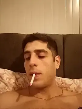 Stripchat Free Porn Cam of arenn1997