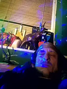 Stripchat Live Sex of MODEST11_MMiILOO_AMARO